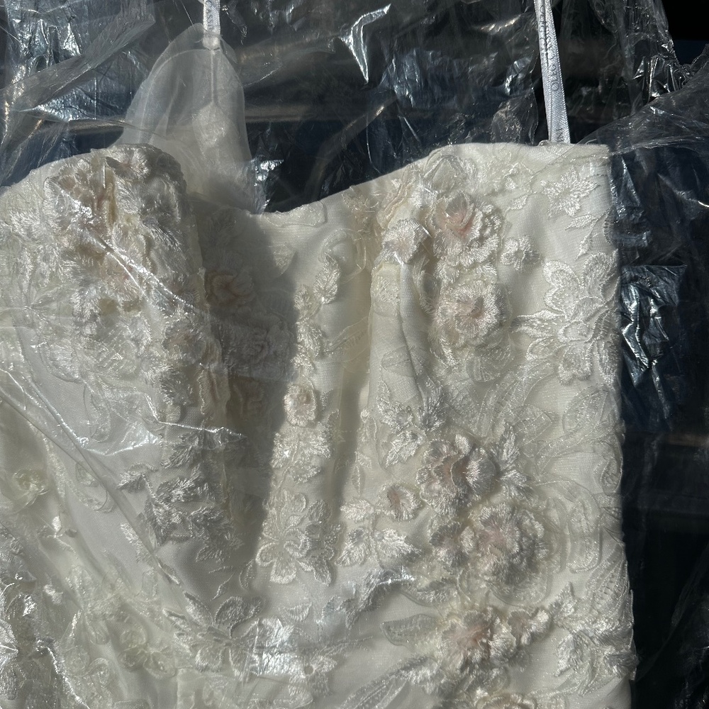 Oleg Cassini Wedding Gown